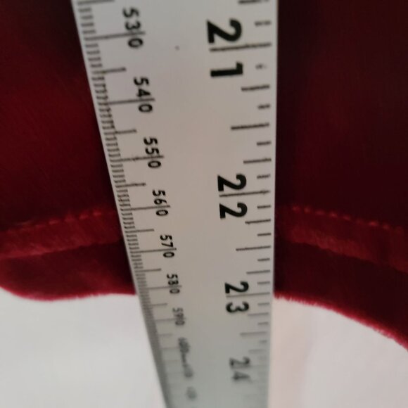 VTG Salon Studio Womens Top Pull Over 2XL Long Sleeve Rhinestone Accents Red USA - Picture 9 of 11